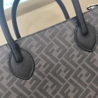 $192.00 USD Fendi AAA Quality Handbags For Unisex #1250049