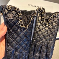 $42.00 USD Chanel Gloves For Women #1250550
