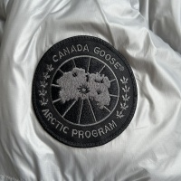 $180.00 USD Canada Goose Down Feather Coat Long Sleeved For Unisex #1251004