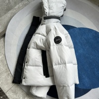 $190.00 USD Canada Goose Down Feather Coat Long Sleeved For Women #1251097