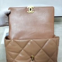 $88.00 USD Chanel AAA Quality Messenger Bags For Women #1252497