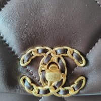 $88.00 USD Chanel AAA Quality Messenger Bags For Women #1252501