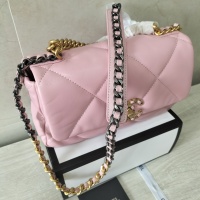 $82.00 USD Chanel AAA Quality Messenger Bags For Women #1252506