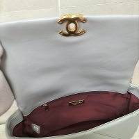 $88.00 USD Chanel AAA Quality Messenger Bags For Women #1252507