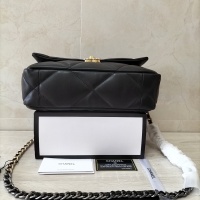 $88.00 USD Chanel AAA Quality Messenger Bags For Women #1252510