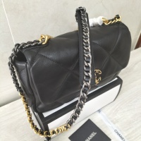 $82.00 USD Chanel AAA Quality Messenger Bags For Women #1252511