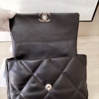 $88.00 USD Chanel AAA Quality Messenger Bags For Women #1252516