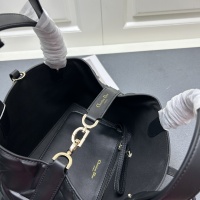 $130.00 USD Christian Dior AAA Quality Handbags For Women #1252629