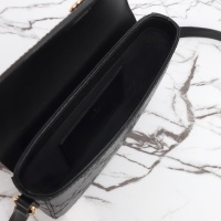 $132.00 USD Gucci AAA Quality Messenger Bags For Women #1252878