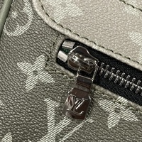 $64.00 USD Louis Vuitton AAA Man Messenger Bags #1252963