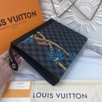 $82.00 USD Louis Vuitton AAA Man Wallets #1253304