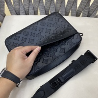 $108.00 USD Louis Vuitton AAA Man Messenger Bags #1253313