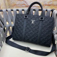 $162.00 USD Louis Vuitton AAA Man Handbags #1253324