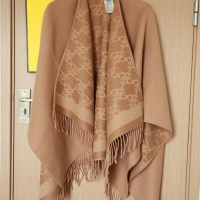 $98.00 USD Fendi Poncho #1256755