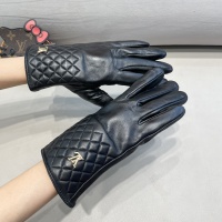 $45.00 USD Louis Vuitton LV Gloves For Women #1260813