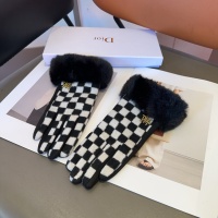 $34.00 USD Christian Dior Gloves For Women #1260994