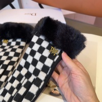 $34.00 USD Christian Dior Gloves For Women #1260994