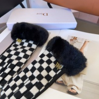 $34.00 USD Christian Dior Gloves For Women #1260994