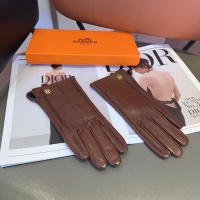 $45.00 USD Hermes Gloves #1261200