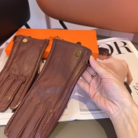 $45.00 USD Hermes Gloves #1261200