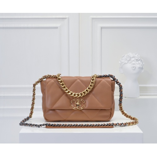 Chanel AAA Quality Messenger Bags For Women #1270141