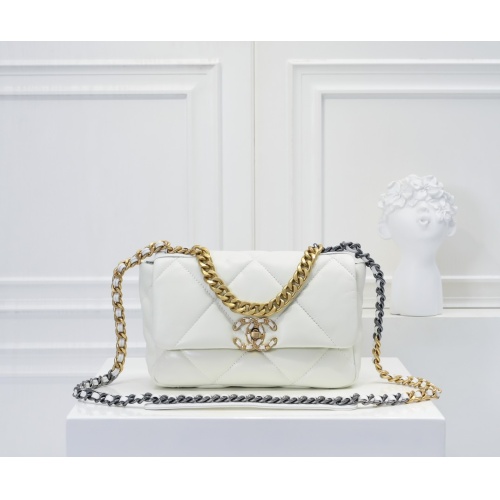 Chanel AAA Quality Messenger Bags For Women #1270145 $85.00 USD, Wholesale Replica Chanel AAA Quality Messenger Bags