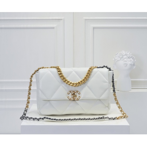 Chanel AAA Quality Messenger Bags #1270146 $88.00 USD, Wholesale Replica Chanel AAA Quality Messenger Bags
