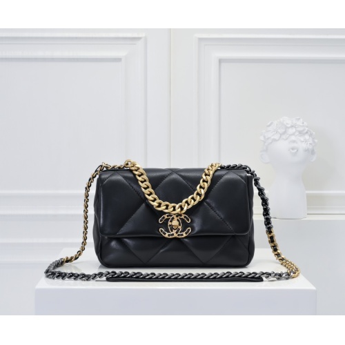 Chanel AAA Quality Messenger Bags For Women #1270153 $85.00 USD, Wholesale Replica Chanel AAA Quality Messenger Bags