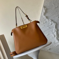 $158.00 USD Fendi AAA Quality Shoulder Bags For Women #1267136