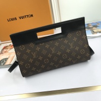 $88.00 USD Louis Vuitton AAA Quality Messenger Bags For Women #1267145