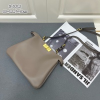 $158.00 USD Fendi AAA Quality Messenger Bags For Women #1267599