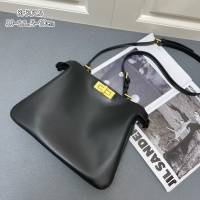 $158.00 USD Fendi AAA Quality Messenger Bags For Women #1267600