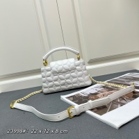 $102.00 USD Louis Vuitton AAA Quality Messenger Bags For Women #1267614