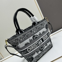 $105.00 USD Christian Dior AAA Quality Handbags For Women #1267799
