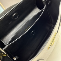 $118.00 USD Prada AAA Quality Handbags For Women #1268538