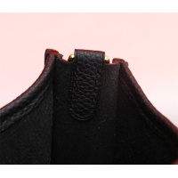 $165.00 USD Hermes AAA Quality Messenger Bags For Women #1268876