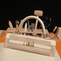 $337.19 USD Hermes AAA Quality Handbags In Gold For Women #1268918