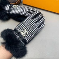 $40.00 USD Chanel Gloves For Women #1269079