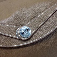 $98.00 USD Hermes AAA Quality Handbags For Women #1269135
