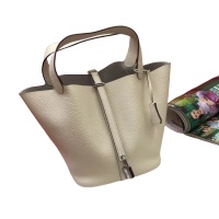 $96.00 USD Hermes AAA Quality Handbags For Women #1269155