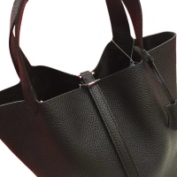 $96.00 USD Hermes AAA Quality Handbags For Women #1269160