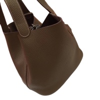 $96.00 USD Hermes AAA Quality Handbags For Women #1269164