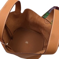 $96.00 USD Hermes AAA Quality Handbags For Women #1269166