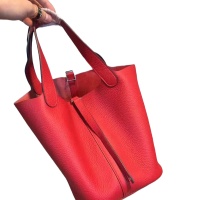 $96.00 USD Hermes AAA Quality Handbags For Women #1269170