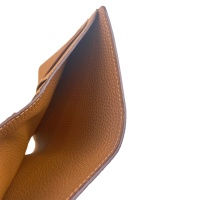 $42.00 USD Hermes Wallet #1269573