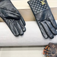 $48.00 USD Louis Vuitton LV Gloves For Women #1269816