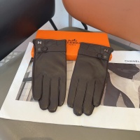 $48.00 USD Hermes Gloves For Men #1269822