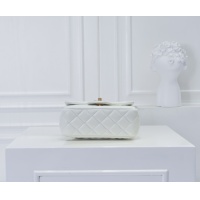 $76.00 USD Chanel AAA Quality Messenger Bags For Women #1270032