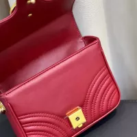 $68.00 USD Gucci AAA Quality Messenger Bags For Women #1270400