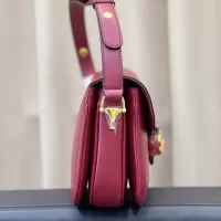 $82.00 USD Gucci AAA Quality Messenger Bags For Women #1270407